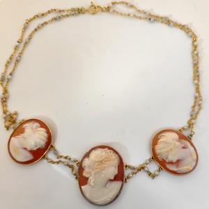 COLLANA IN ORO CON CAMEI